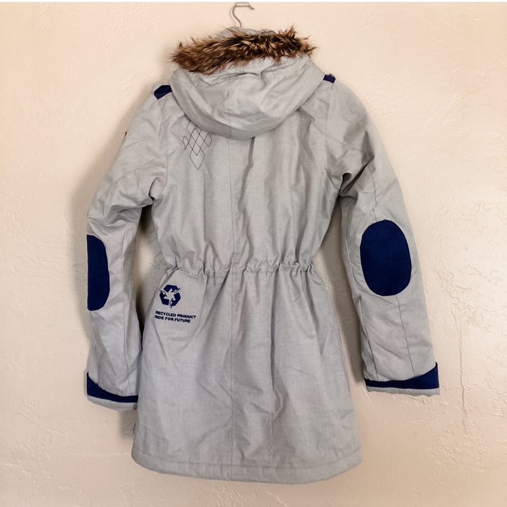 ✨HP✨ NWT [picture] ski coat - Picture 2 of 8